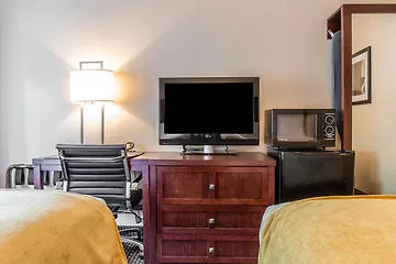 ***  The Gatsby Hotel New York United States